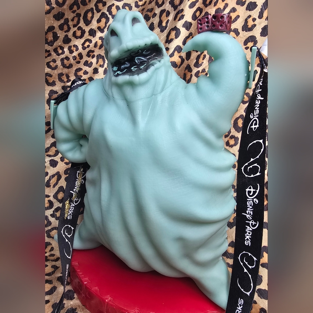 Oogie boogie Popcorn bucket - Picture 2 of 11